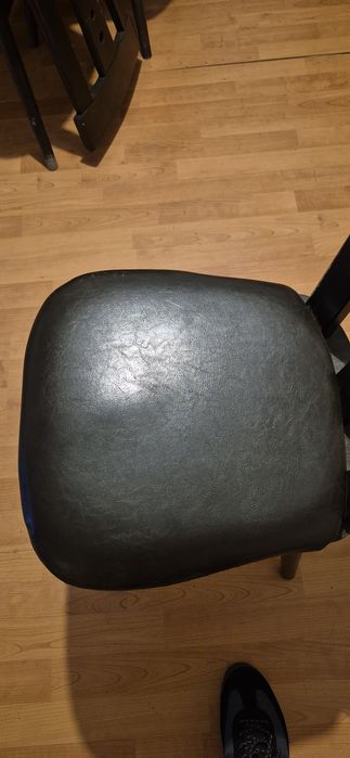 Scaune model deosebit