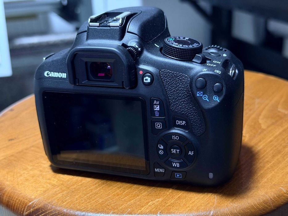 Canon 1200d  - Body