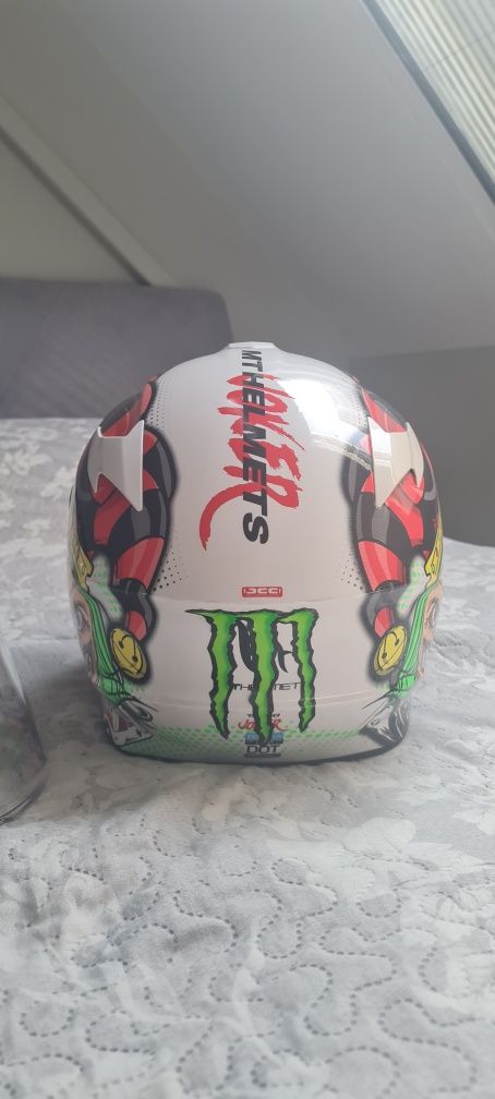 Каска MT Targo Joker