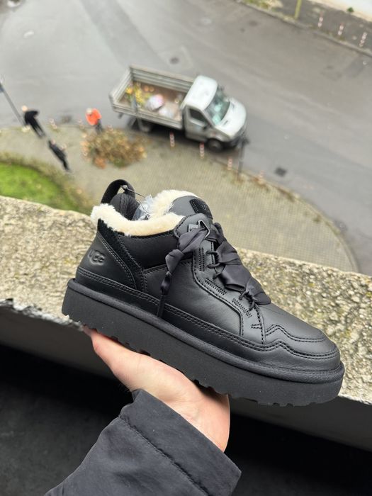 UGG Lowmel Black Leather