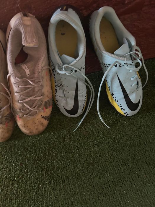 Бутонки и стоножки в много добро състояние