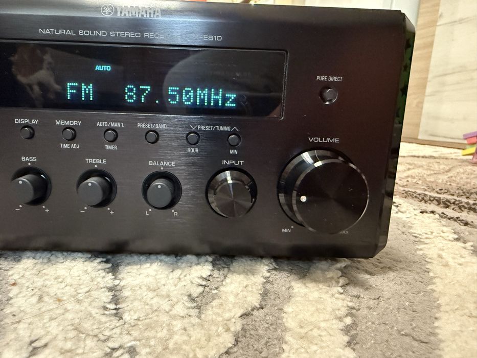 Yamaha RX-E810 мини ресивър