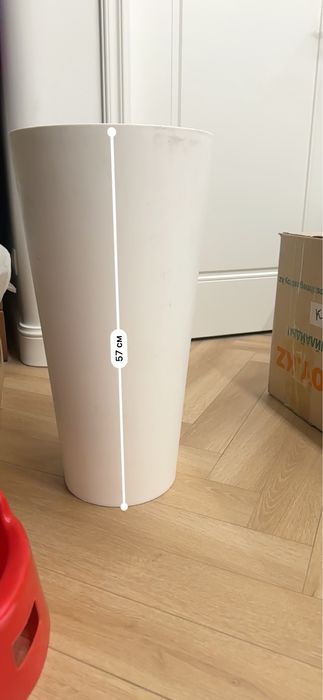 Высокое кашпо для комнатных растений