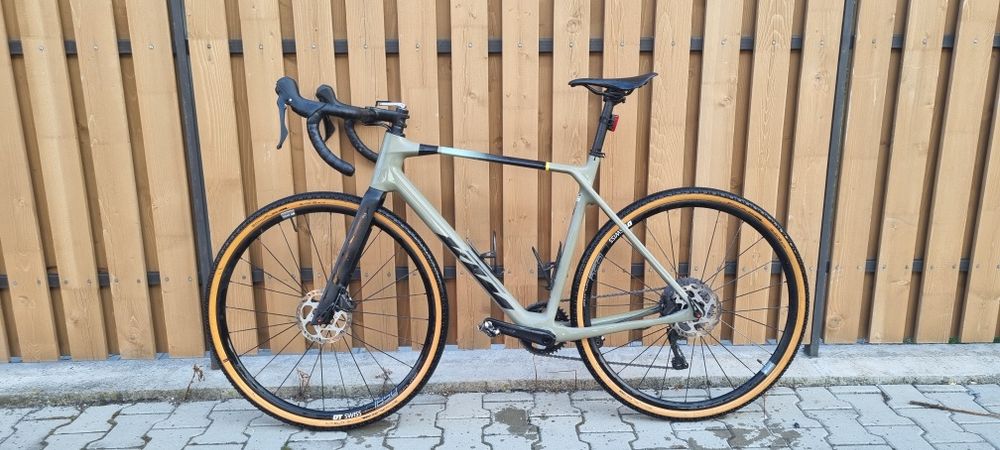 Bicicleta gravel KTM cadru M carbon