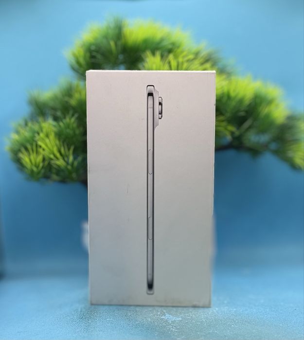 НОВ!!! Apple iPhone Air, 256GB, 5G, Cloud White