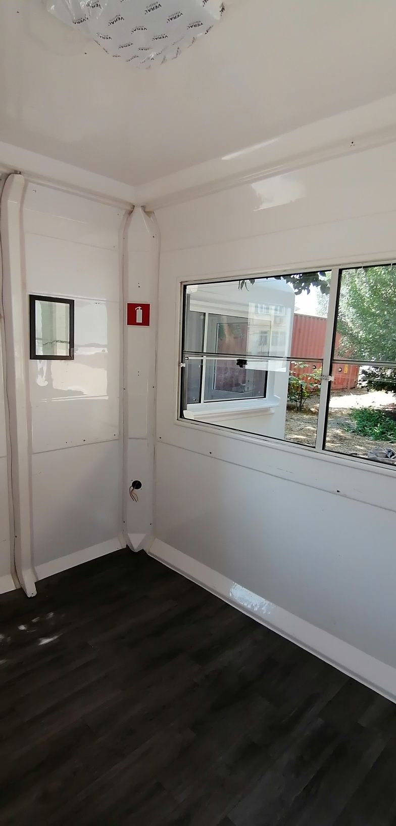 Бутка / будка /киоск сендвич  /  KARMOD KABIN ISTANBUL 900$