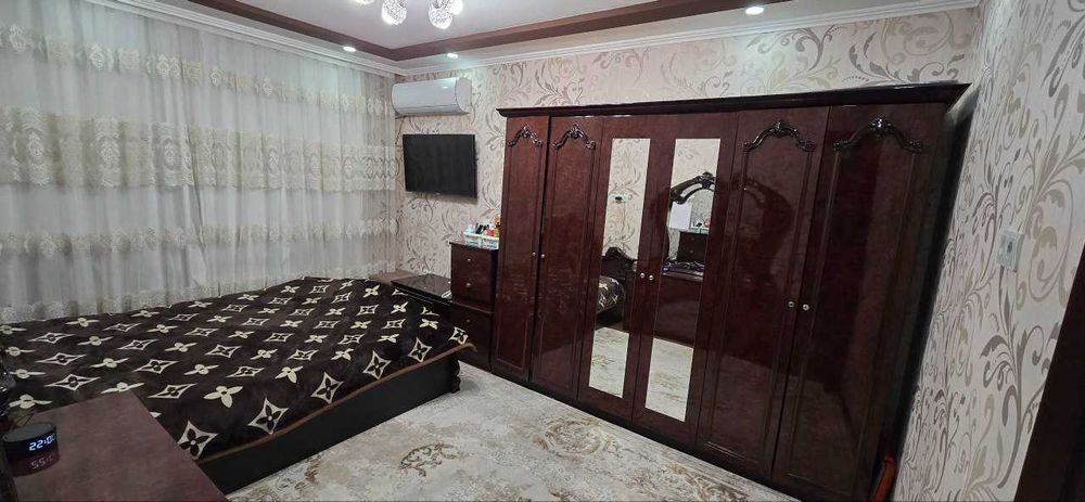 Сдается в аренду 2/2/5 р-н метро Новза  474*
500 у.е.