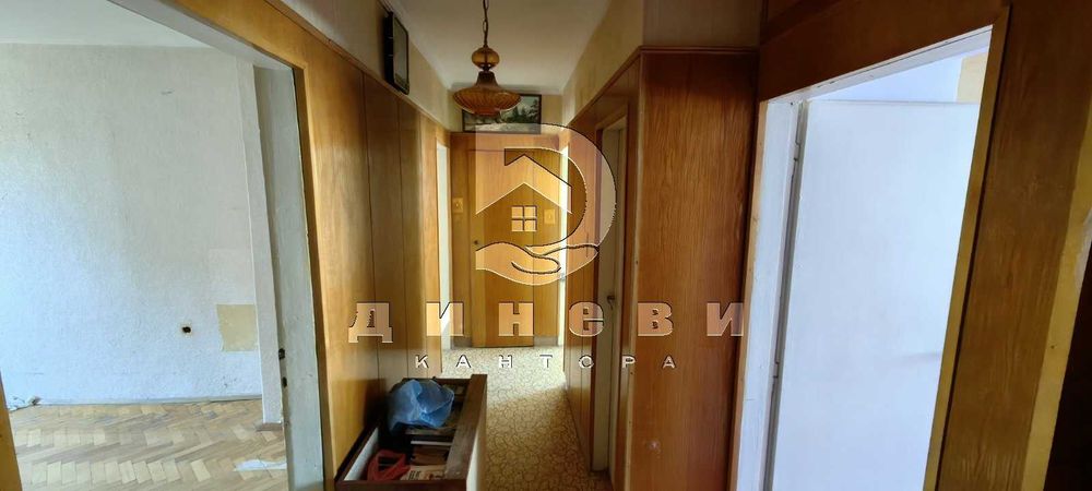 Продава се Четиристаен апартамент в Стара Загора, Загорка - 88 кв.м за 1103 €/кв.м - Снимка #9