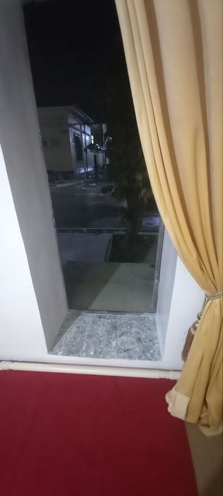 Kvartira Ijaraga beriladi.
1xonali.hamma sharoiti bor.
Sergeli Xonabod