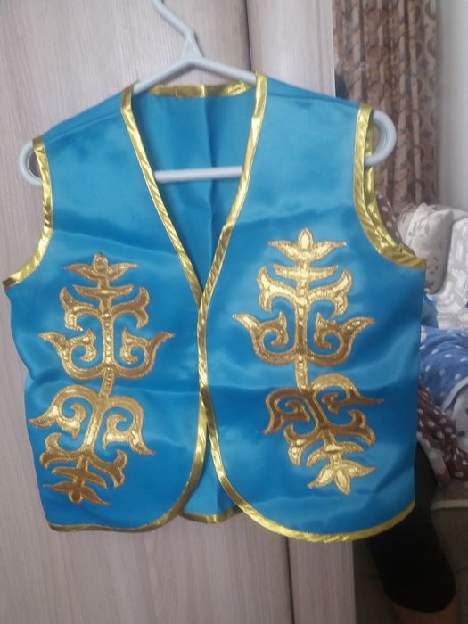 национальный жакет.