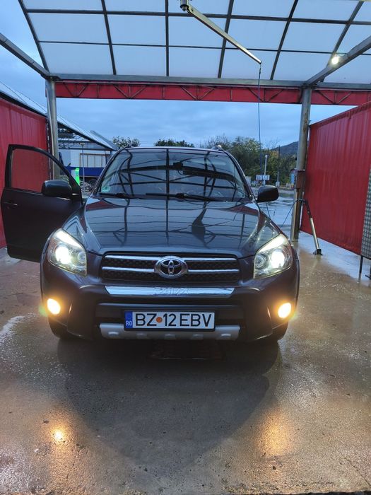De vânzare Toyota RAV4