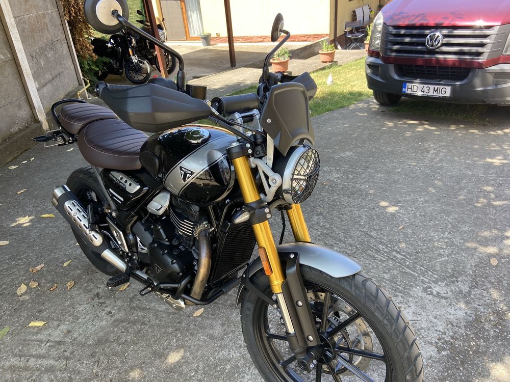 Vând Triumph Scrambler 400x