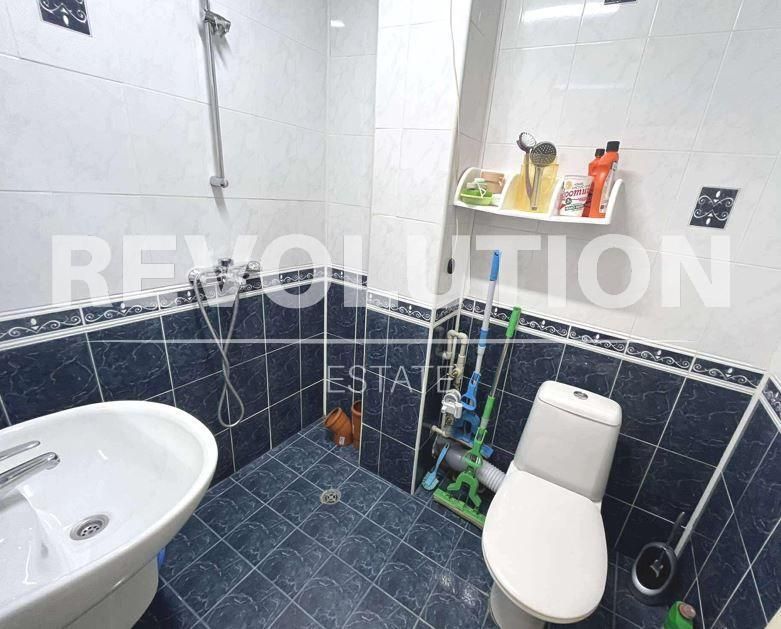 Дава се под наем Двустаен апартамент в Варна, Погреби - 50 кв.м за 375 € - Снимка #4