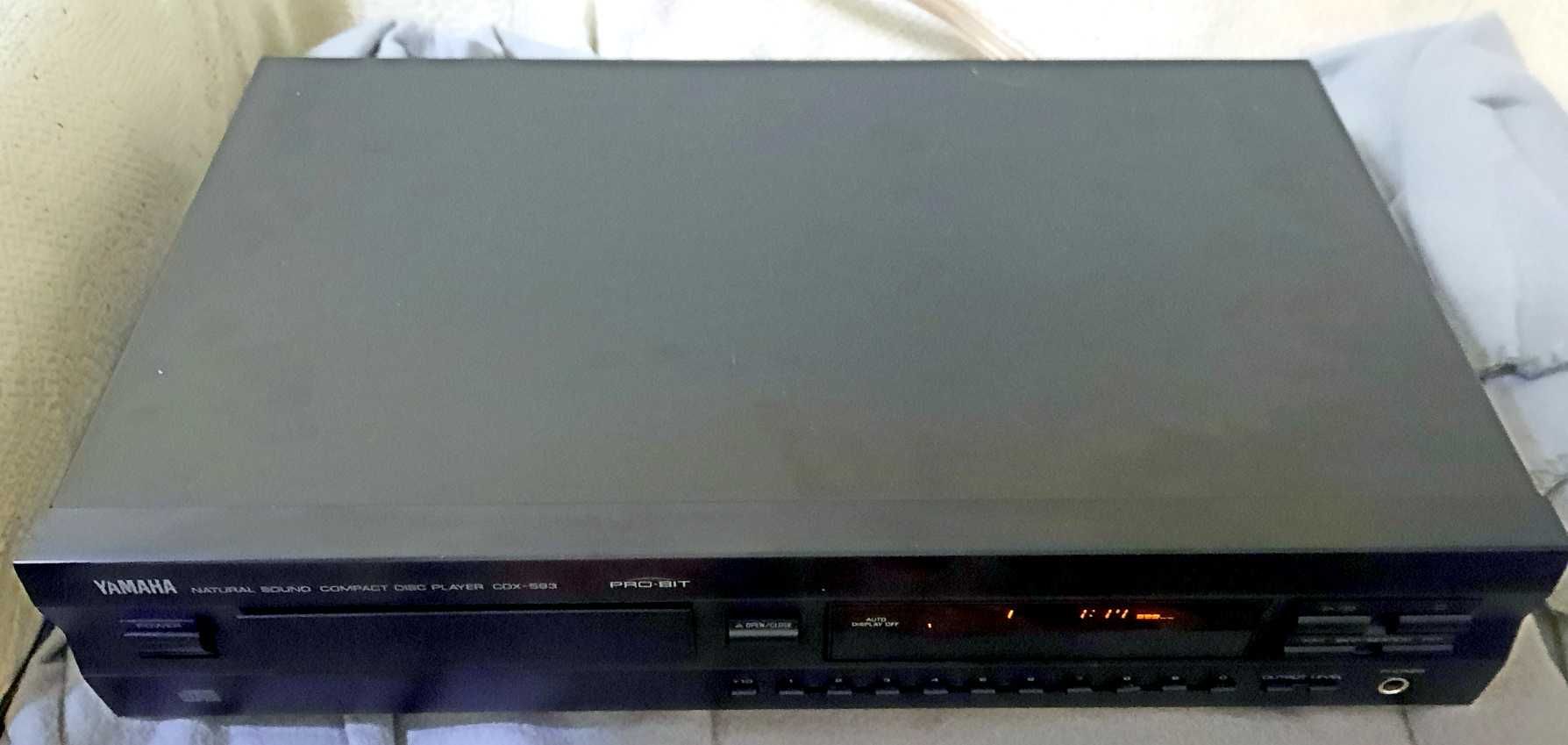 CD player de top Yamaha CDX-593 culoare Negru, in stare perfecta