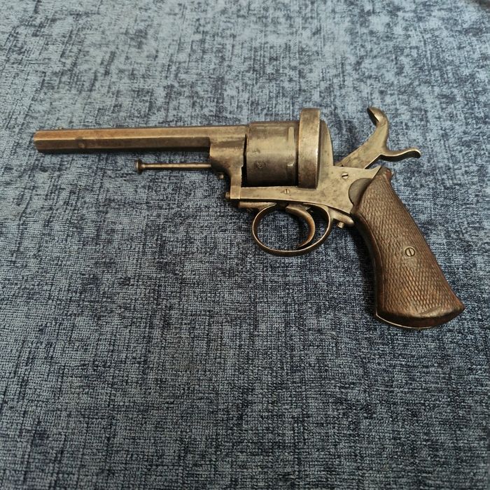 Пистолет Револвер, Франция, антик M1854 г