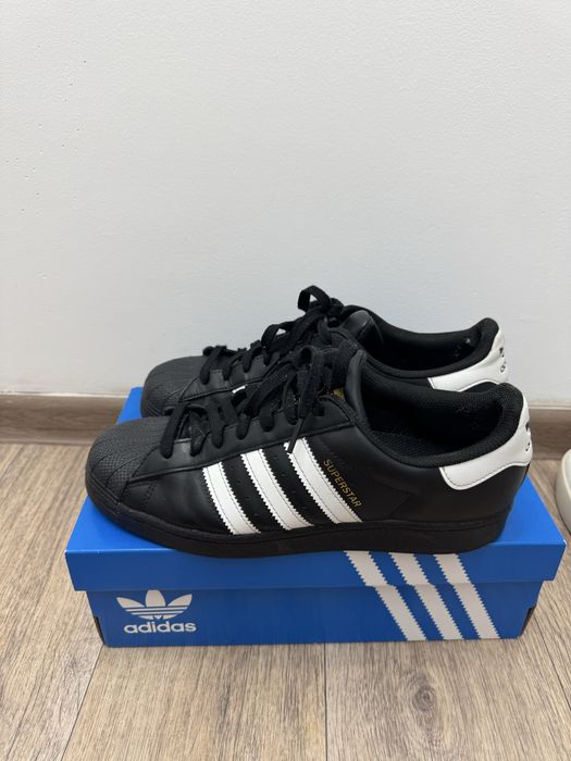 Продам кроссовки мужские Adidas Superstar оригинал