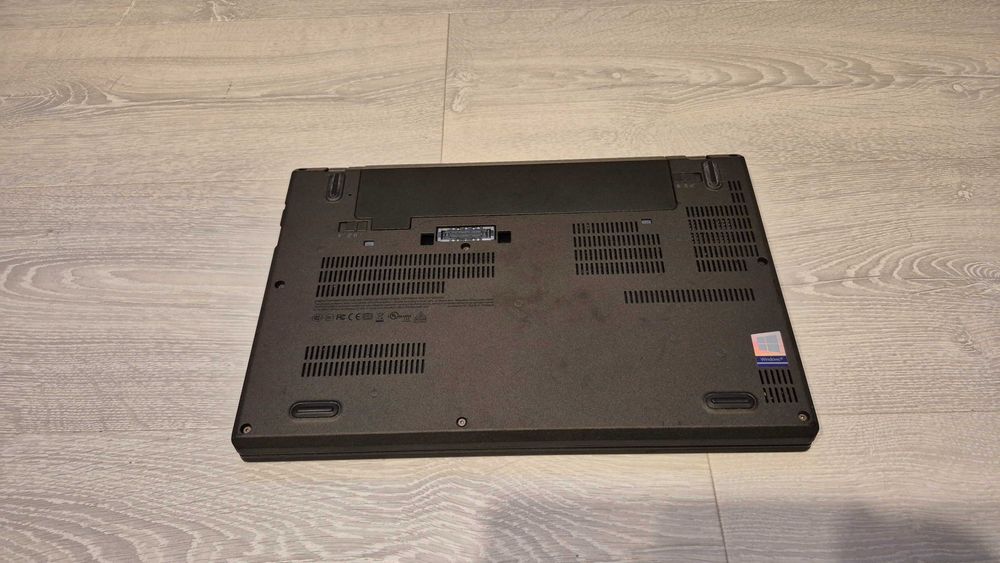 Lenovo Thinkpad x270 i7 7500U 4G LTE 16GB RAM 512GB SSD Windows 11