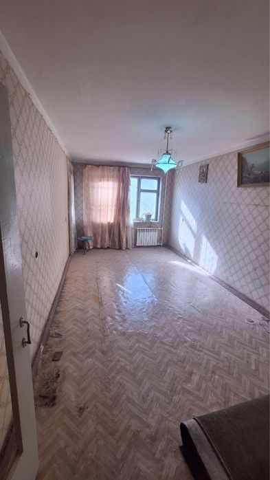 Срочно продаётся 3х комнатная квартира не дорого Согдиана Париж