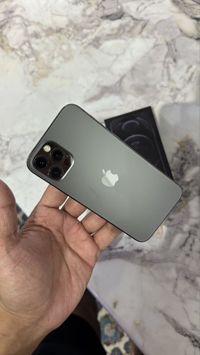 Айфон 12 про 256/8