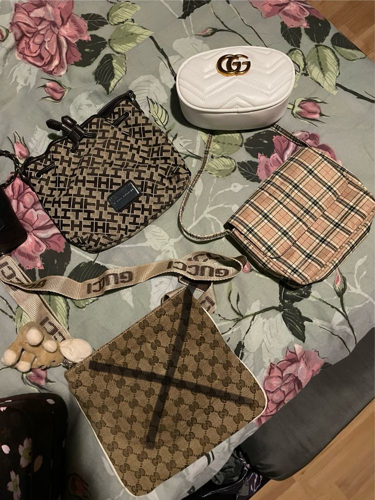 Дамски чанти CHANEL Gucci Louis Vuitton Burberry Tommy Hilfiger