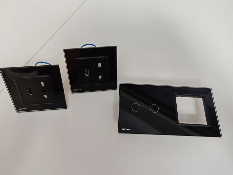 Intrerupator cu touch din sticla Livolo