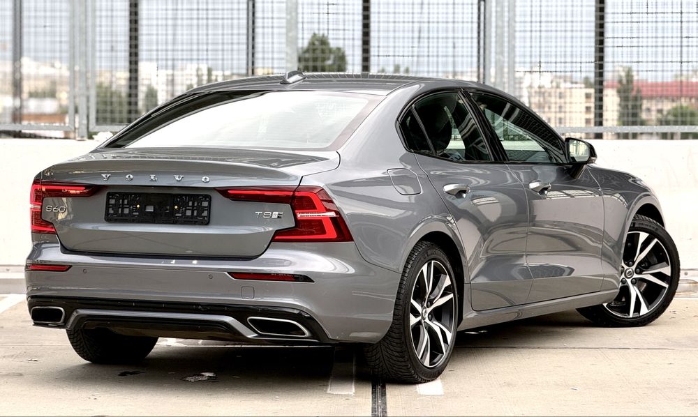 Volvo S60 2021 T8 2.0 Plug in Hybrid 303CP AWD