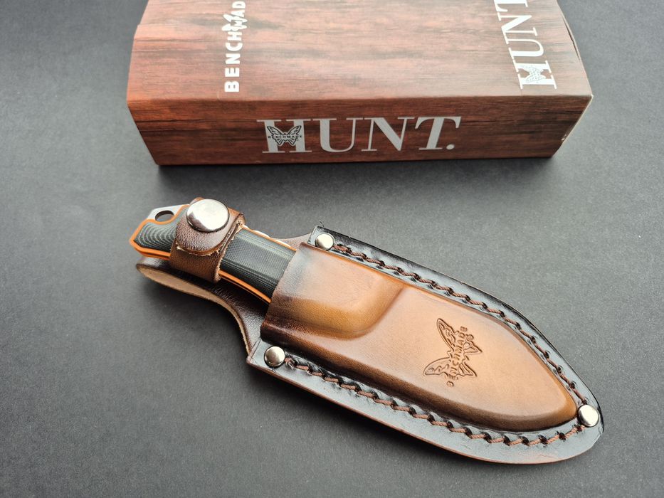 Нож Benchmade 15018 Hunt Saddle Mountain Skinner с кожена кания