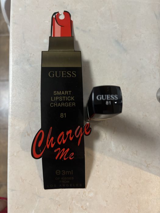Оригинална външна батерия Guess