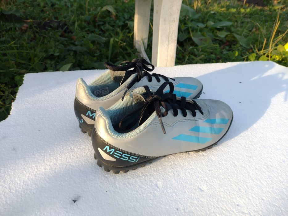 Ghete de fotbal Adidas