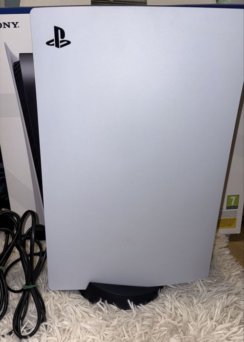 PlayStation 5 - 8К, 4К, 120 Hz