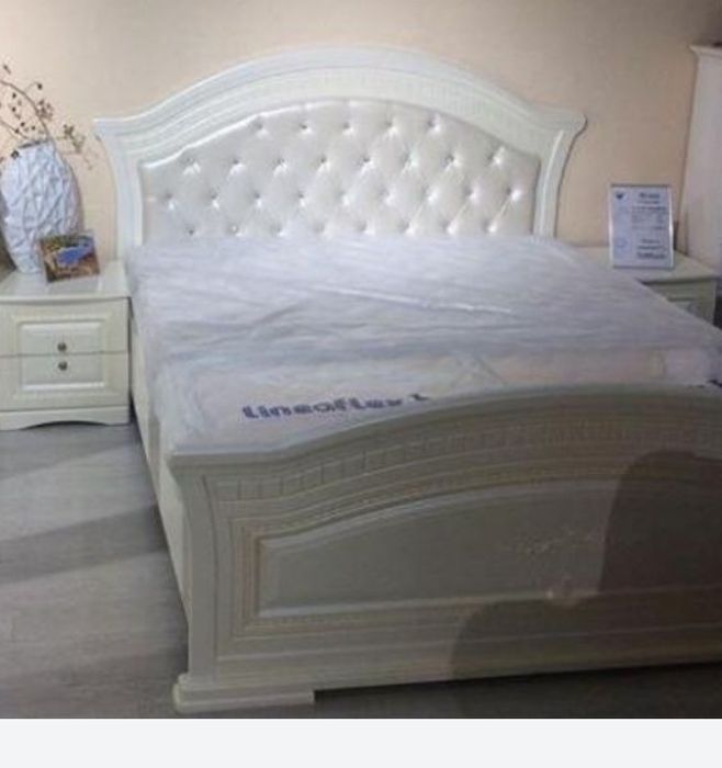 Продам кровать 180*220