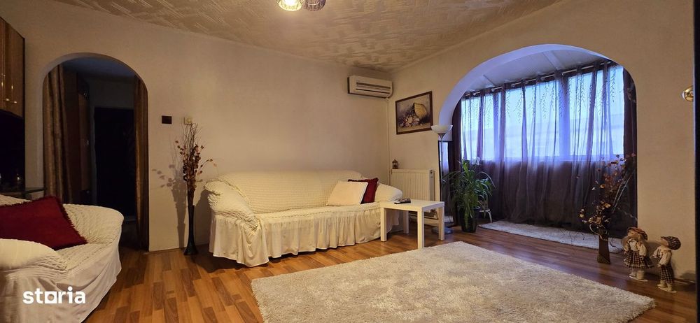 Vânzare apartament 2camere,  etaj4/4,micro 11 Târgoviște