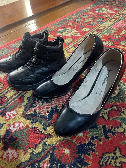 Сапоги десткие и туфли женские б/у