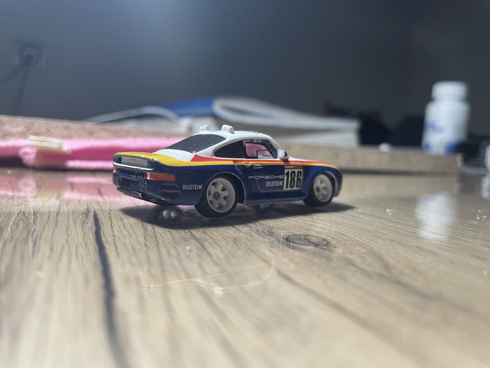 Hotwheels машинки