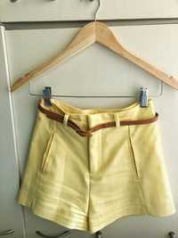 Къси жълти панталонки висока талия