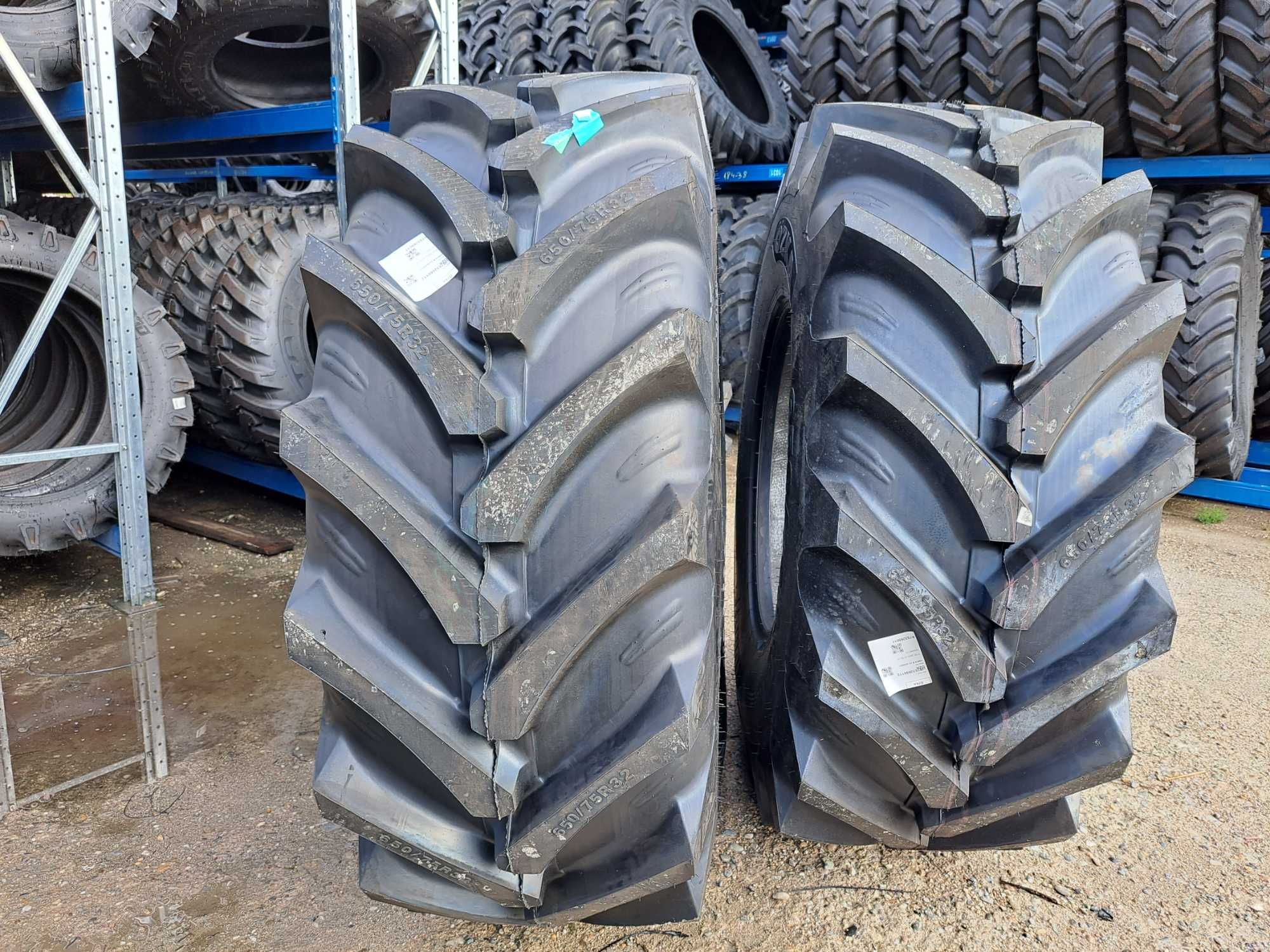 Cauciucuri noi 650/75R32 marca OZKA anvelope radiale 24.5R32