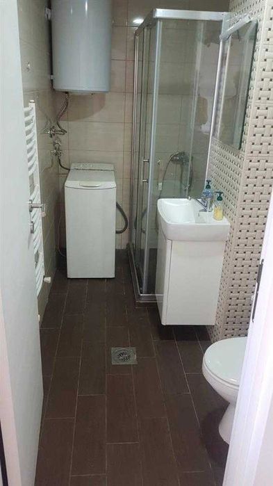 Дава се под наем Едностаен апартамент в Пловдив, Христо Смирненски - 40 кв.м за 158.1 € - Снимка #1