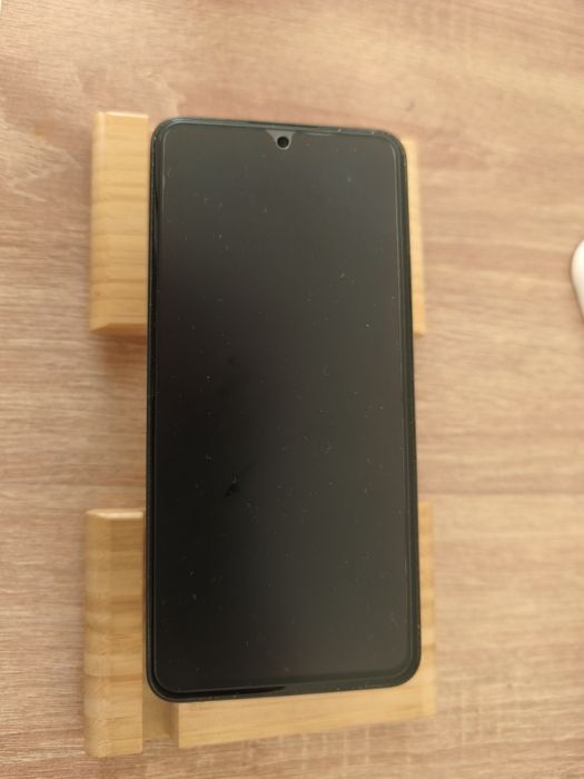 Продавам Xiaomi 13T