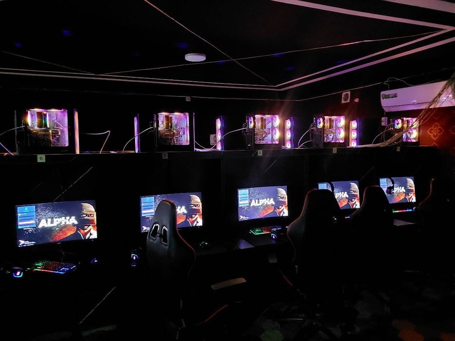 20ta Kompyuter va kreslolar sotiladi.