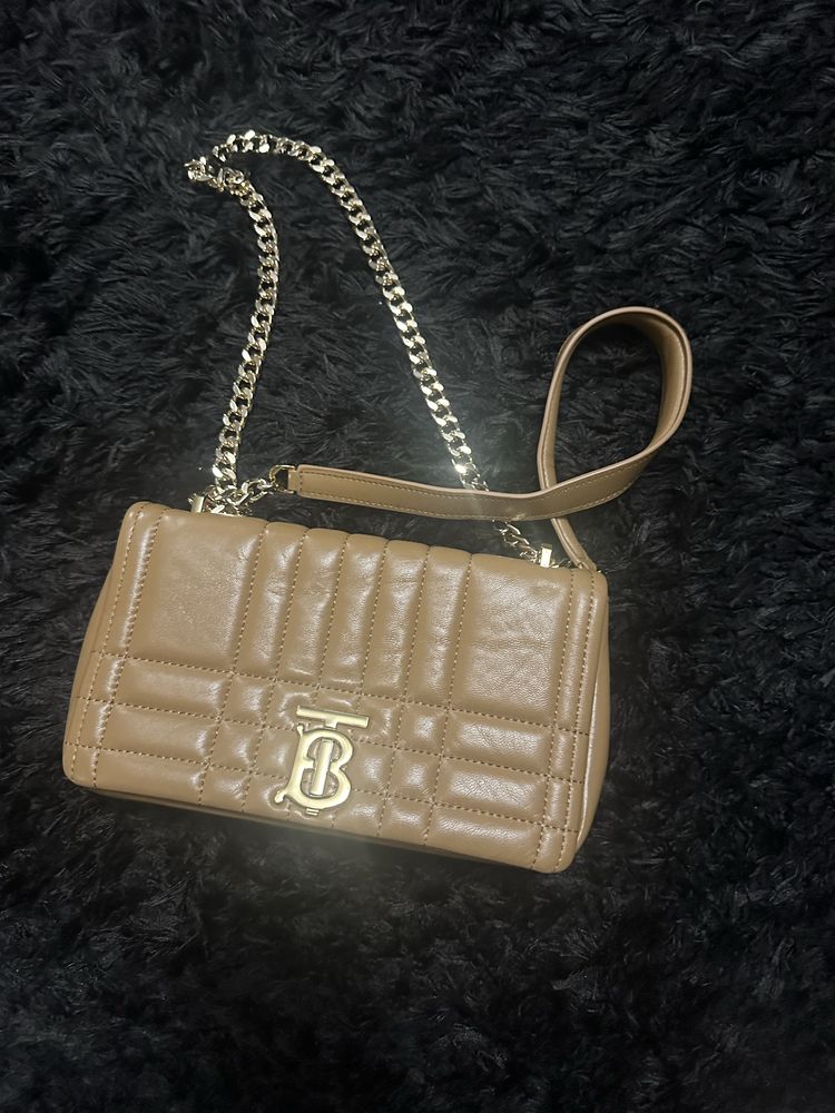 Дамска чанта Burberry