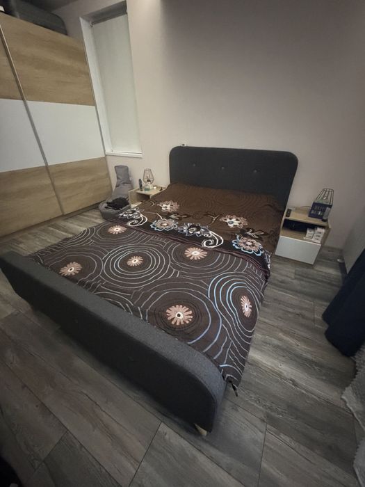 Продавам спалня с матрак 140/200