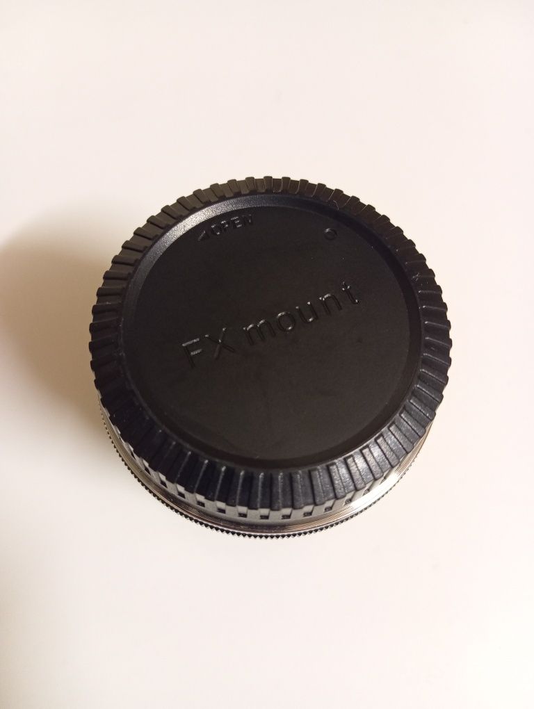 Obiectiv Manual TTArtisan 17mm F 1.4 Wide Angle APS-C
Obiectiv Manua