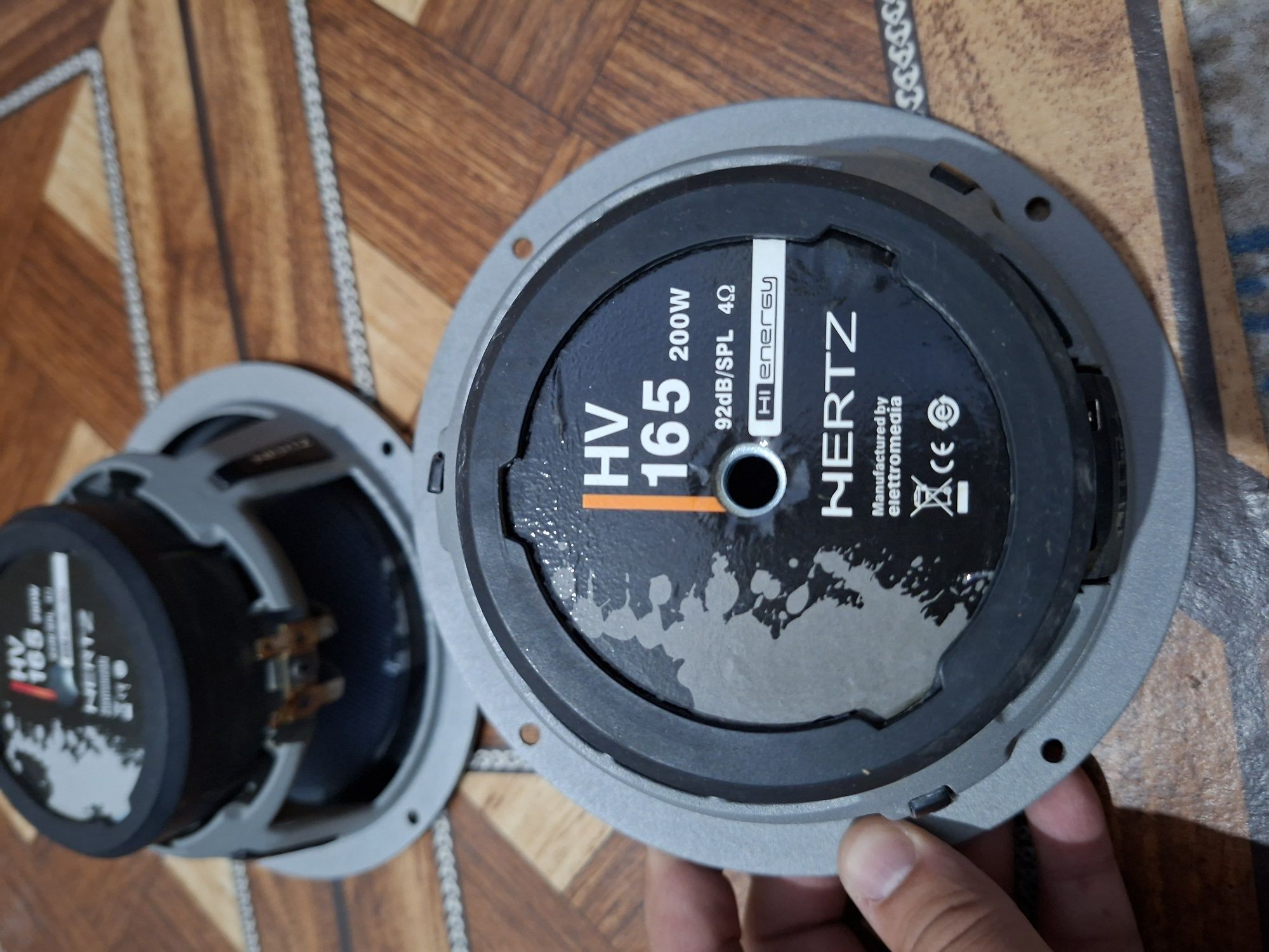Hertz  HV165 16sm