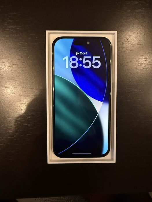 Iphone 15 pro 1TB ; baterie 100%