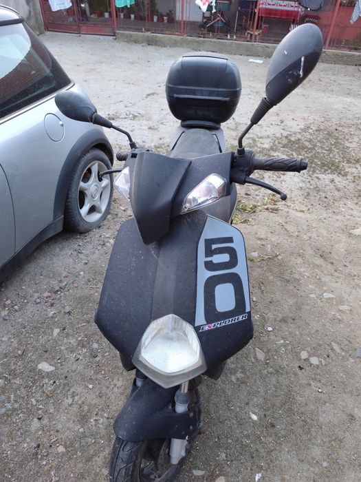 Vând scuter explorer 49 cc