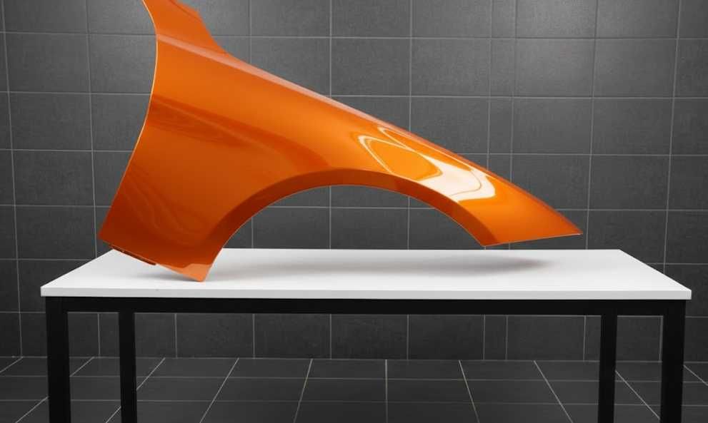 Aripa Fata Dreapta BMW F30 / F31 An 2010-2018 (C1Z (Portocaliu))