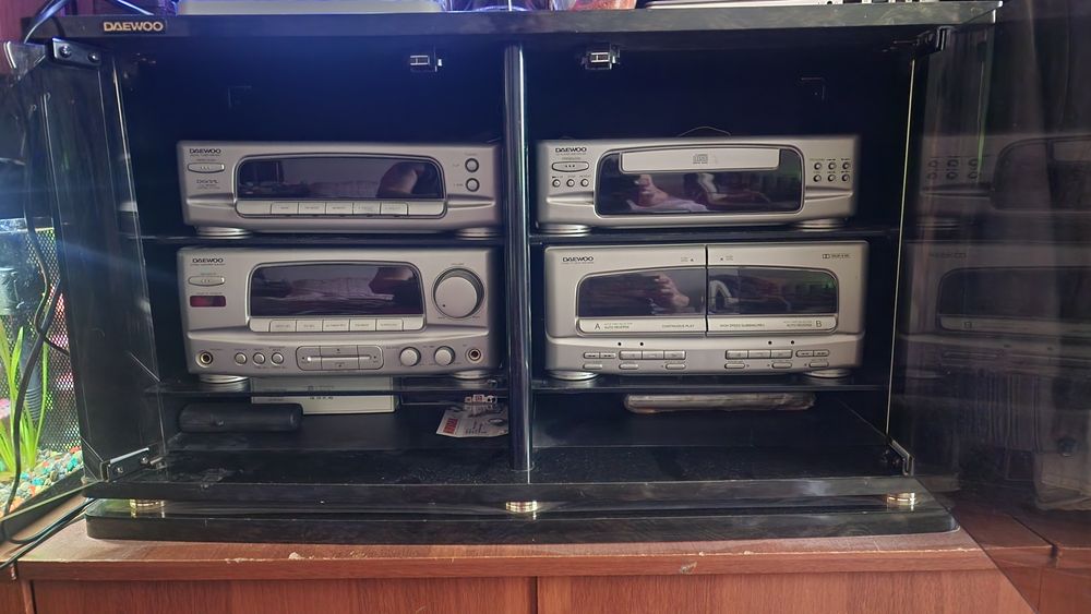 Музыкальный центр мощный