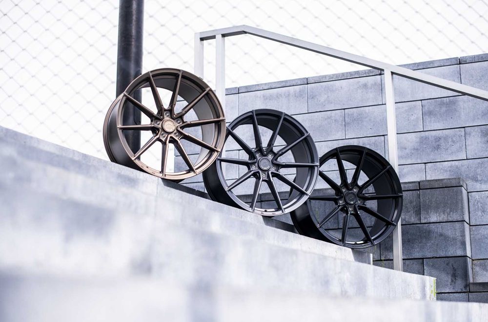 Jante Usoare Japan Racing / SL02 / R17 R18 R19 R20 AUDI BMW VW