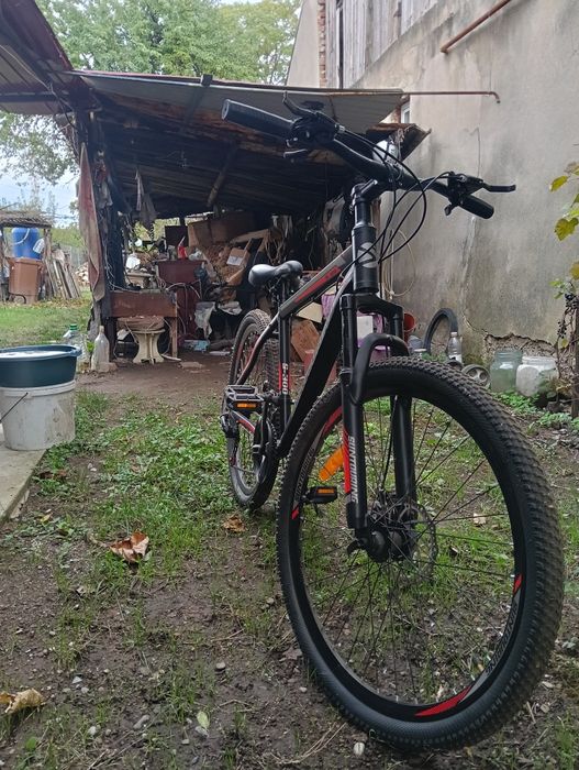 Bicicleta noua folosita foarte puțin