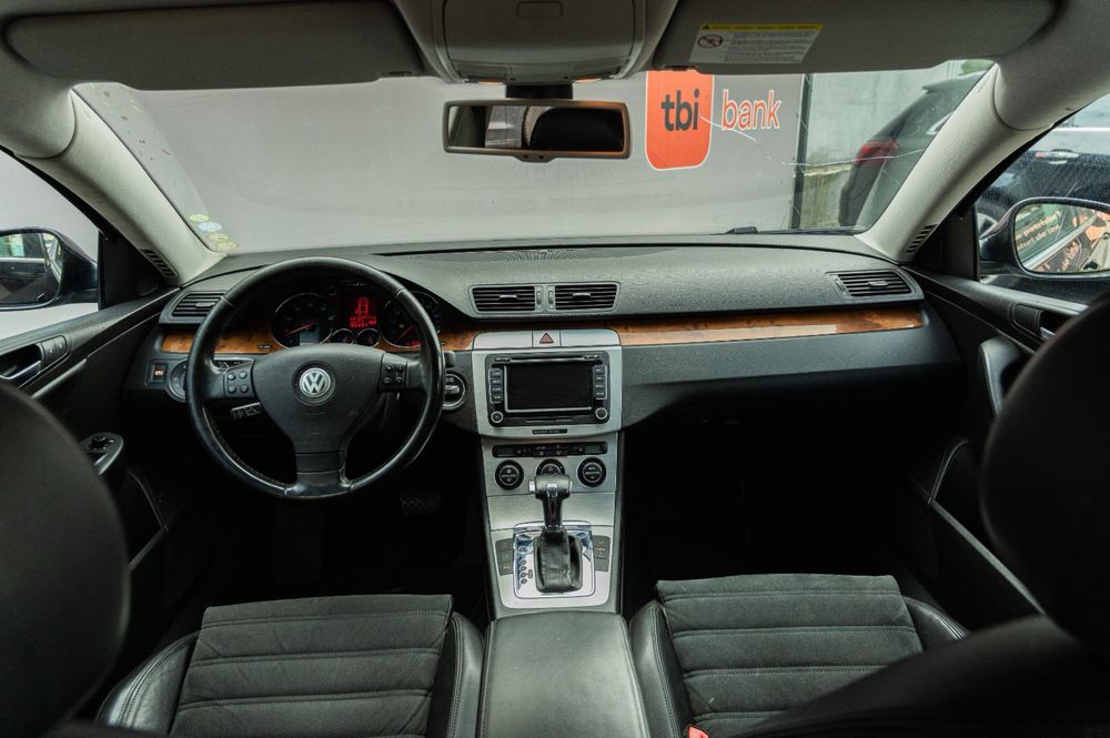 Passat 4x4 -2009 -dvd- piele - navi - senzori - credit auto -rate